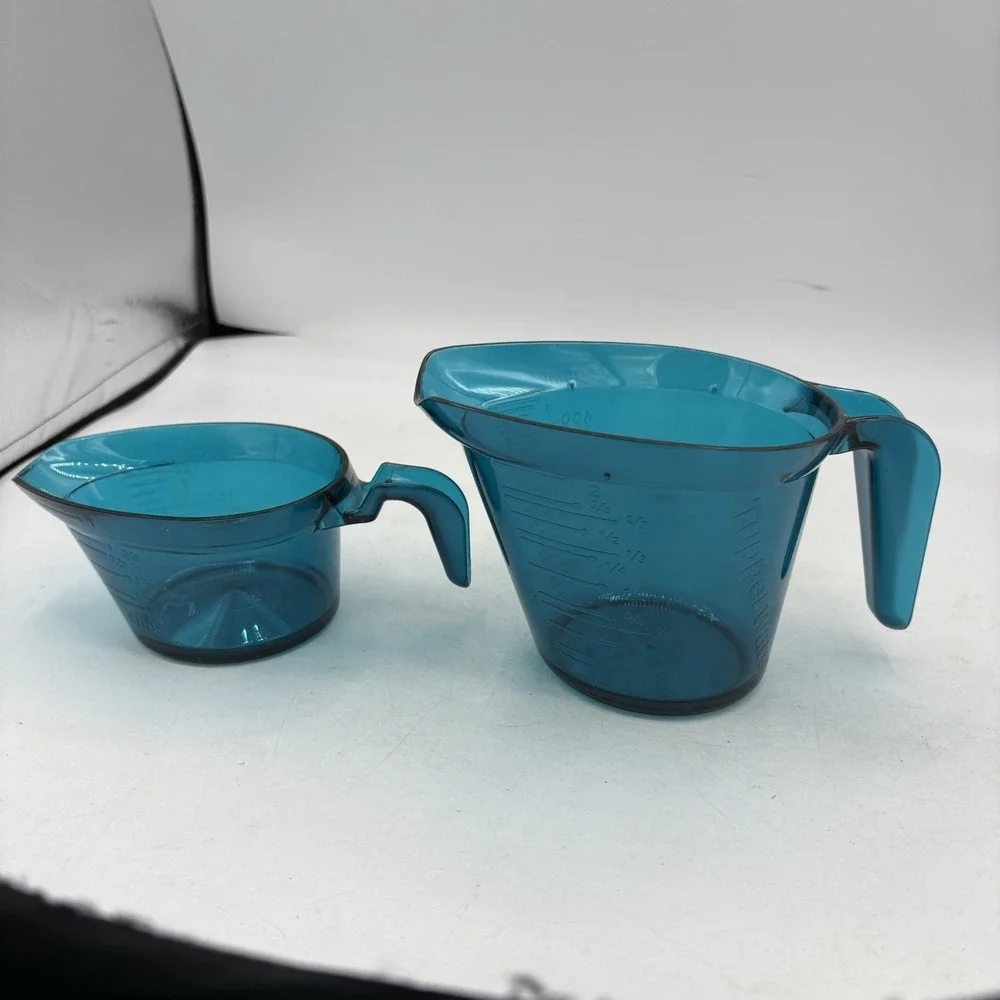 Tupperware Measuring Cups Micro Pitcher Nesting 2 Piece Set Blue Teal 1 & 2 Cup